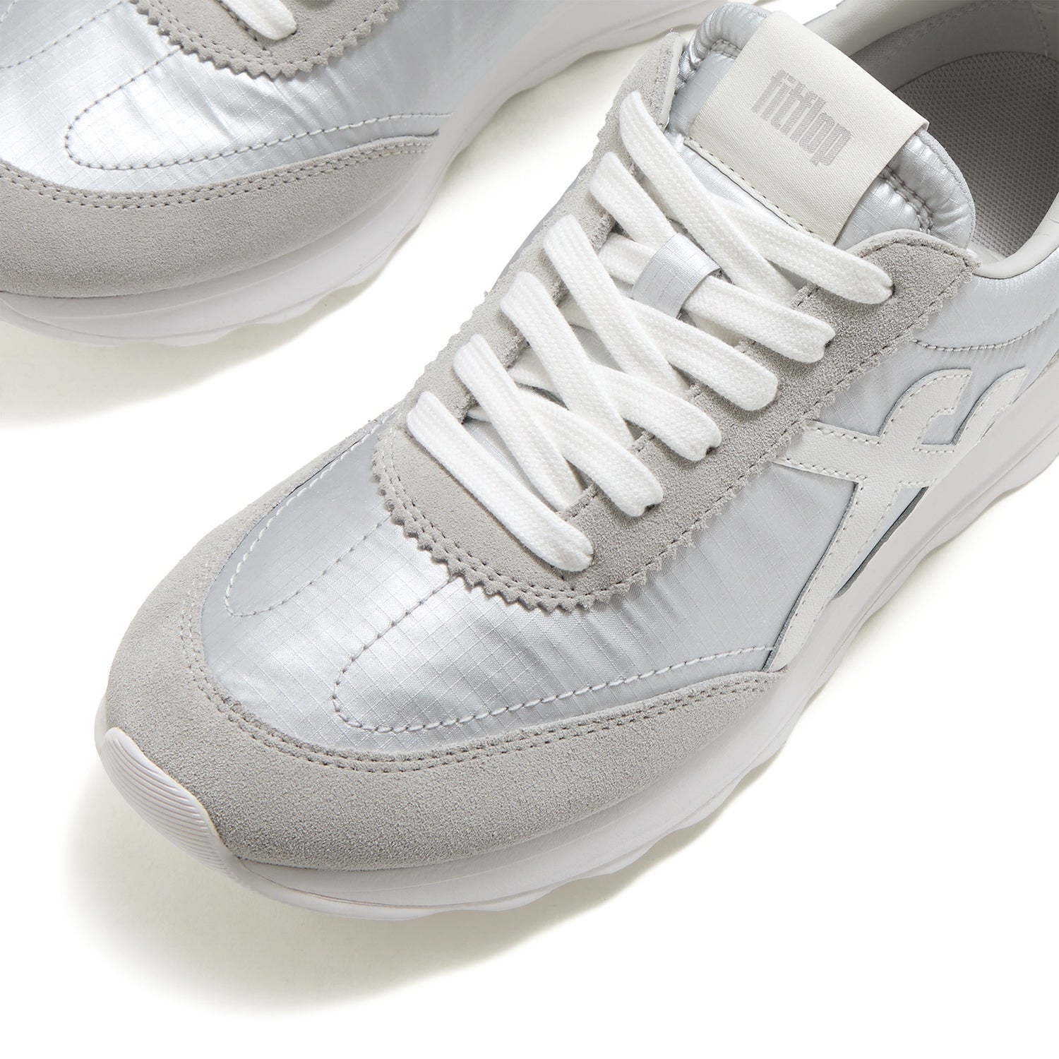 RETRO-Q FF Zapatillas de Tela Metálica/Gamuza - Plateado/Blanco Urbano