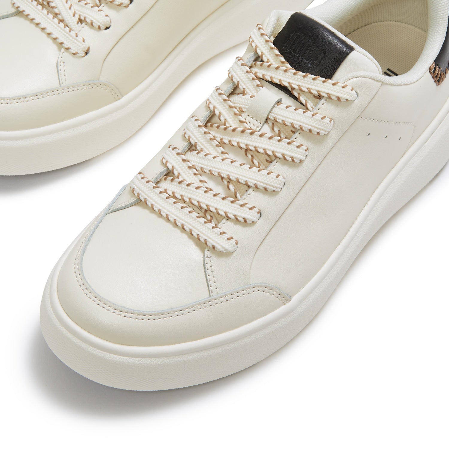 RTG Zapatillas de Cuero Costura Blanket - Crema/Negro