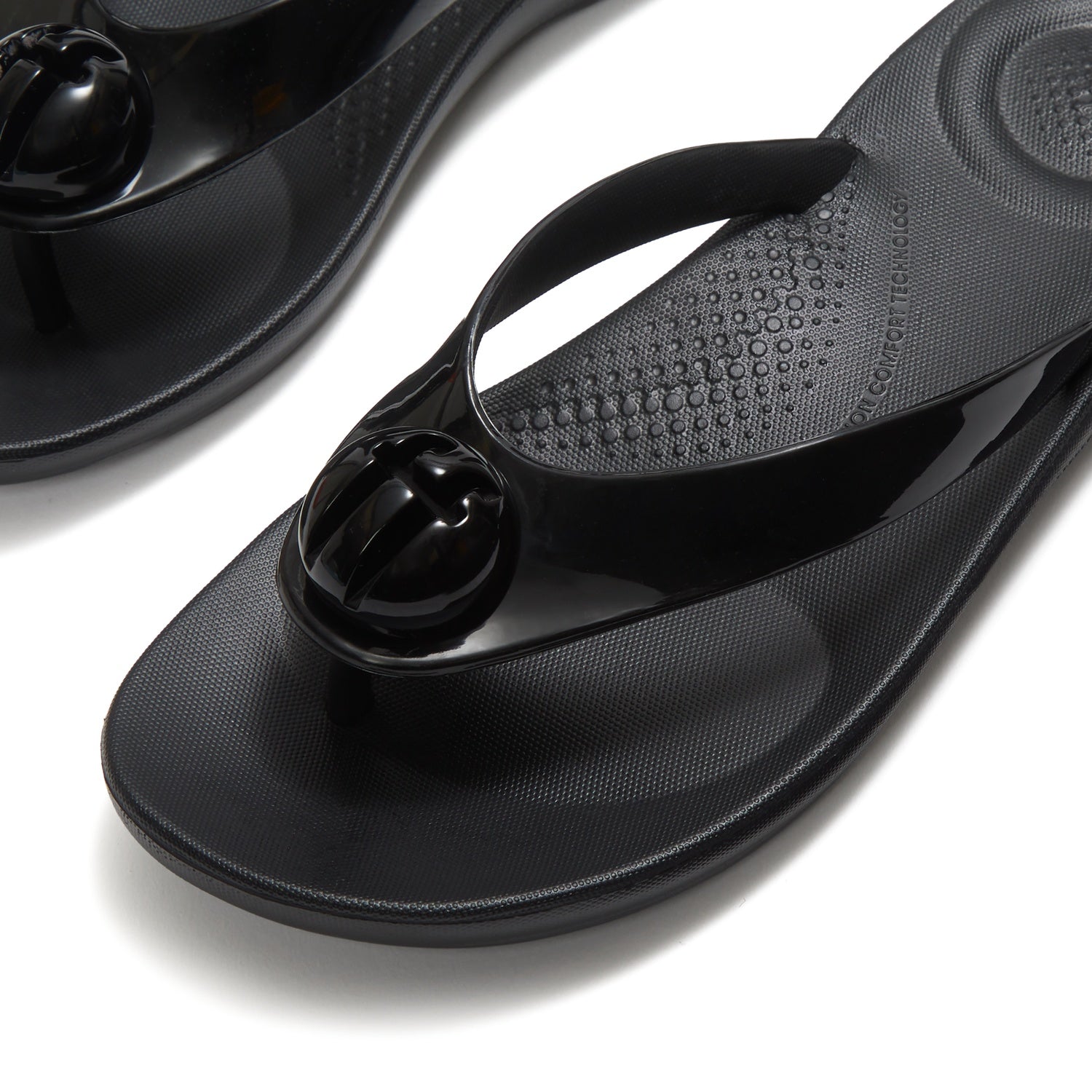 IQUSHION Sandalias Flip-Flop con Botón Brillante - Negro